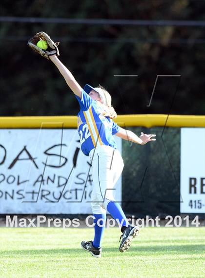 Thumbnail 1 in Tamalpais vs. Terra Linda (CIF NCS D3 Final) photogallery.