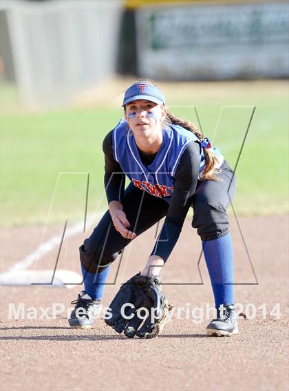 Thumbnail 1 in Tamalpais vs. Terra Linda (CIF NCS D3 Final) photogallery.