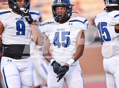 Thumbnail 3 in Dekaney @ Strake Jesuit photogallery.