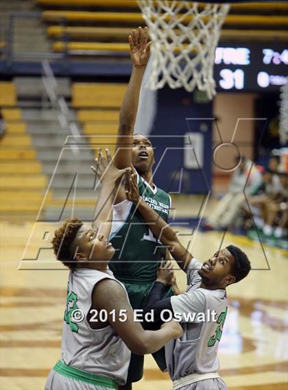 Thumbnail 3 in Sacred Heart Cathedral vs. Fremont photogallery.