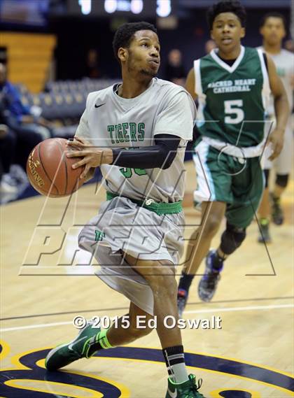 Thumbnail 2 in Sacred Heart Cathedral vs. Fremont photogallery.