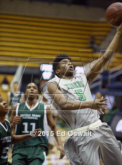 Thumbnail 3 in Sacred Heart Cathedral vs. Fremont photogallery.