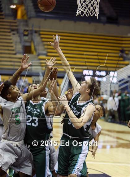 Thumbnail 3 in Sacred Heart Cathedral vs. Fremont photogallery.