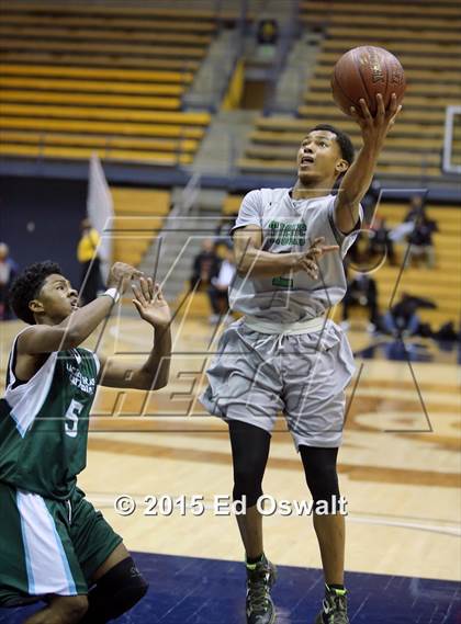 Thumbnail 2 in Sacred Heart Cathedral vs. Fremont photogallery.