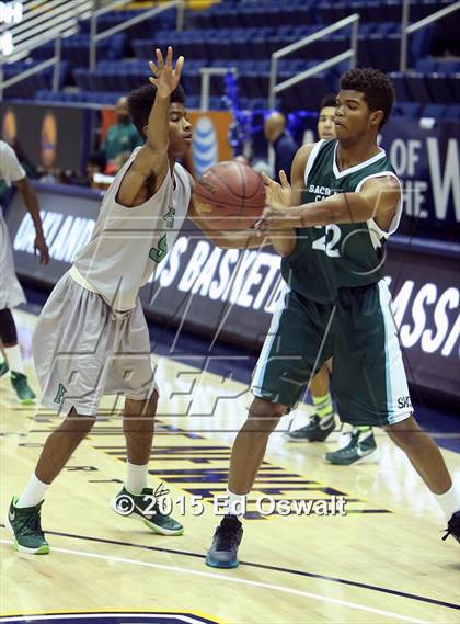 Thumbnail 1 in Sacred Heart Cathedral vs. Fremont photogallery.