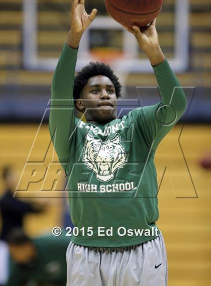 Thumbnail 1 in Sacred Heart Cathedral vs. Fremont photogallery.