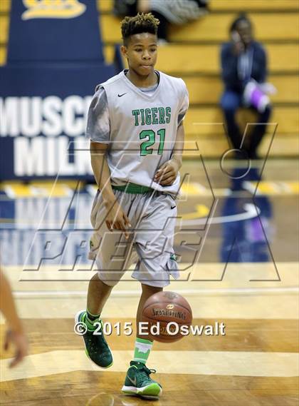 Thumbnail 1 in Sacred Heart Cathedral vs. Fremont photogallery.