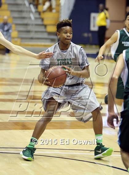 Thumbnail 1 in Sacred Heart Cathedral vs. Fremont photogallery.