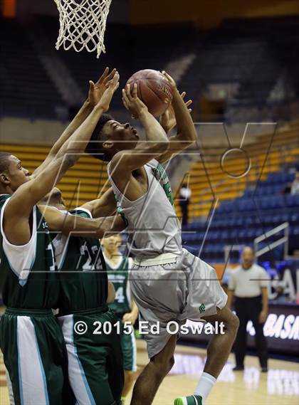 Thumbnail 2 in Sacred Heart Cathedral vs. Fremont photogallery.