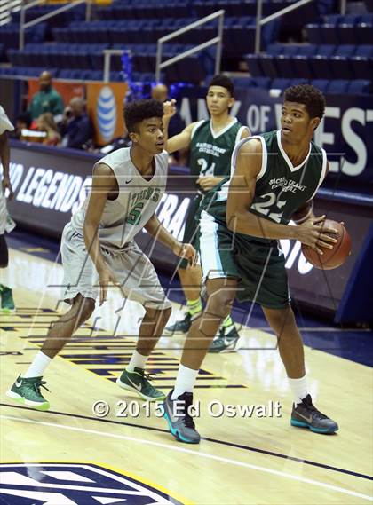 Thumbnail 2 in Sacred Heart Cathedral vs. Fremont photogallery.
