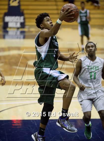 Thumbnail 1 in Sacred Heart Cathedral vs. Fremont photogallery.
