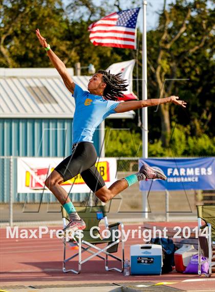 Thumbnail 2 in CIF SJS Masters Track and Field Championships (Boys Events) photogallery.