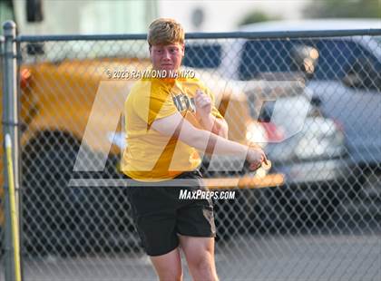 Thumbnail 3 in IHSAA Sectional 17 (Shot Put) photogallery.