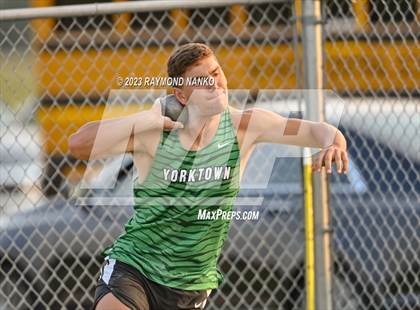 Thumbnail 2 in IHSAA Sectional 17 (Shot Put) photogallery.
