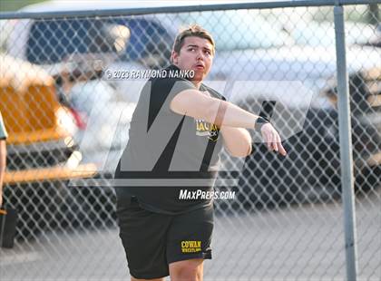 Thumbnail 3 in IHSAA Sectional 17 (Shot Put) photogallery.