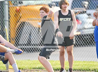 Thumbnail 3 in IHSAA Sectional 17 (Shot Put) photogallery.