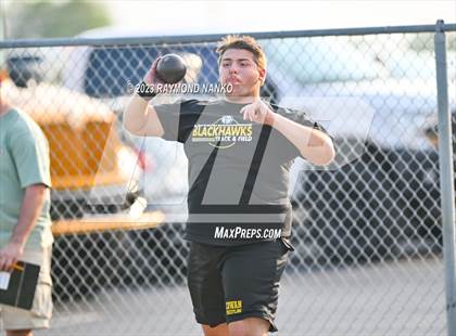 Thumbnail 2 in IHSAA Sectional 17 (Shot Put) photogallery.