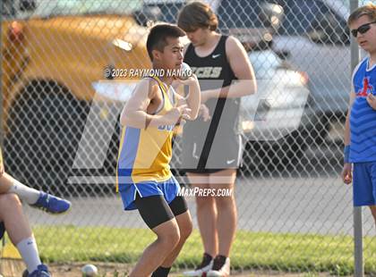 Thumbnail 3 in IHSAA Sectional 17 (Shot Put) photogallery.
