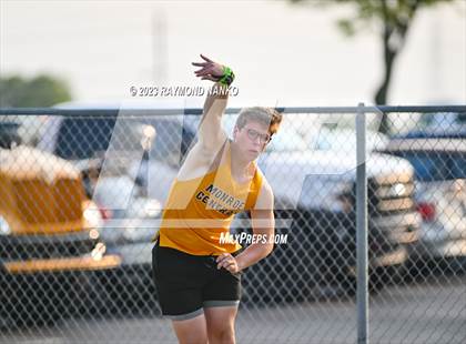 Thumbnail 2 in IHSAA Sectional 17 (Shot Put) photogallery.