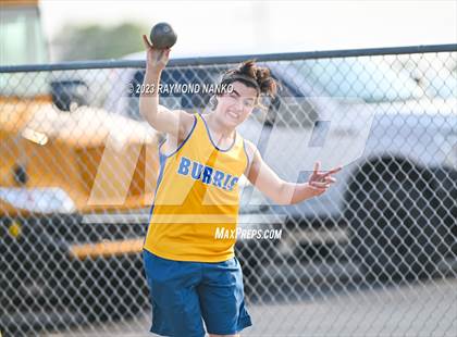 Thumbnail 2 in IHSAA Sectional 17 (Shot Put) photogallery.