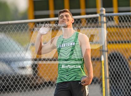 Thumbnail 2 in IHSAA Sectional 17 (Shot Put) photogallery.
