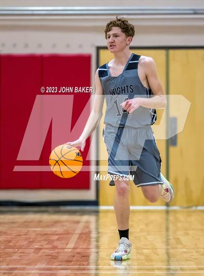 Thumbnail 2 in Lund vs. Round Mountain (NIAA 1A Central League Semifinal) photogallery.