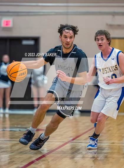 Thumbnail 2 in Lund vs. Round Mountain (NIAA 1A Central League Semifinal) photogallery.