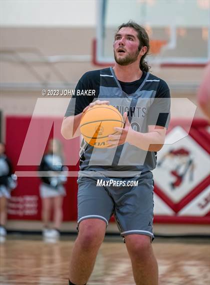 Thumbnail 2 in Lund vs. Round Mountain (NIAA 1A Central League Semifinal) photogallery.
