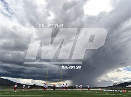 Thumbnail 3 in Logan @ Questa photogallery.