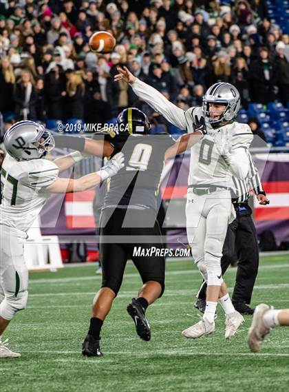 Thumbnail 1 in Central vs. Duxbury (MIAA Division 3 State Final) photogallery.