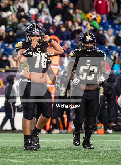 Thumbnail 1 in Central vs. Duxbury (MIAA Division 3 State Final) photogallery.