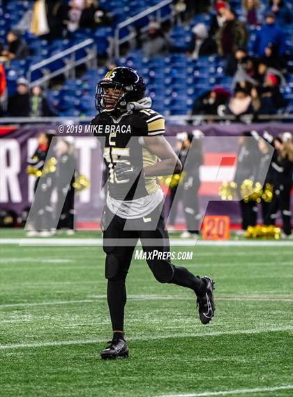 Thumbnail 1 in Central vs. Duxbury (MIAA Division 3 State Final) photogallery.