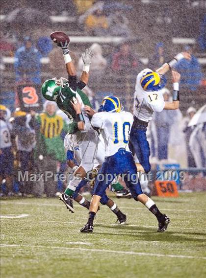 Thumbnail 2 in Monrovia vs. San Dimas (CIF SS Mid Valley Division Final) photogallery.