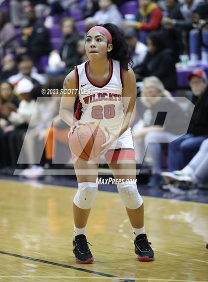 Thumbnail 3 in Example Academy Red vs. Westerville South (OGBR Classic in the City) photogallery.