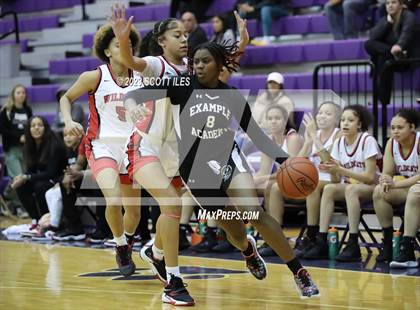 Thumbnail 3 in Example Academy Red vs. Westerville South (OGBR Classic in the City) photogallery.