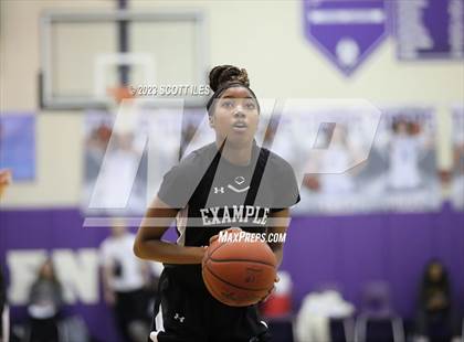 Thumbnail 3 in Example Academy Red vs. Westerville South (OGBR Classic in the City) photogallery.