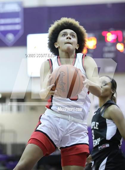 Thumbnail 2 in Example Academy Red vs. Westerville South (OGBR Classic in the City) photogallery.
