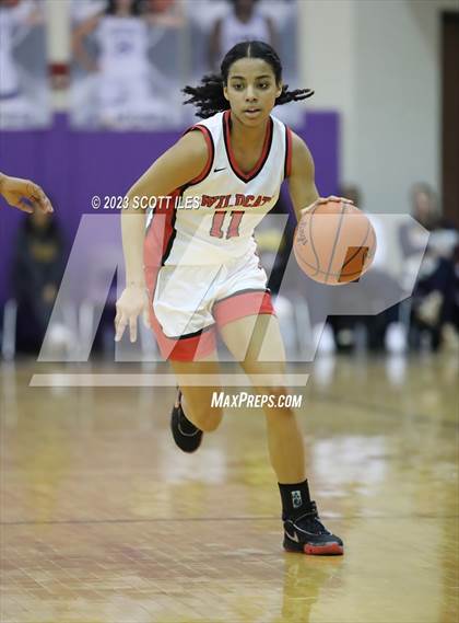 Thumbnail 1 in Example Academy Red vs. Westerville South (OGBR Classic in the City) photogallery.