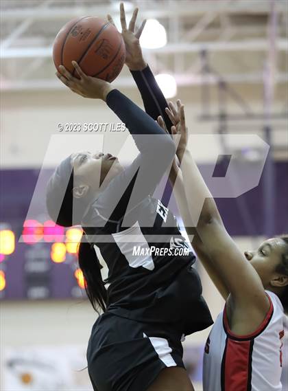 Thumbnail 1 in Example Academy Red vs. Westerville South (OGBR Classic in the City) photogallery.