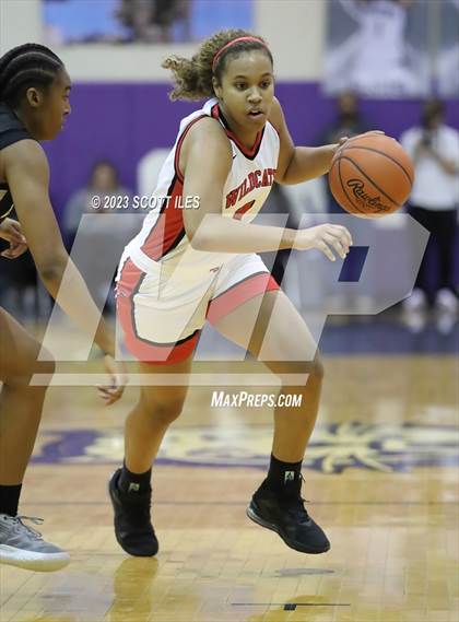 Thumbnail 3 in Example Academy Red vs. Westerville South (OGBR Classic in the City) photogallery.