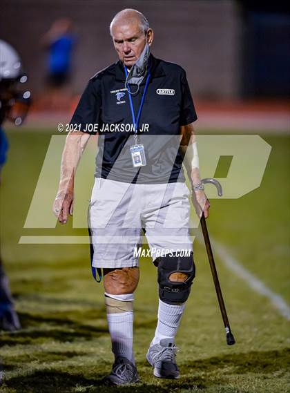 Thumbnail 2 in Sabino @ Catalina Foothills photogallery.