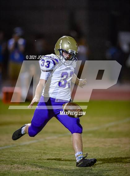 Thumbnail 2 in Sabino @ Catalina Foothills photogallery.
