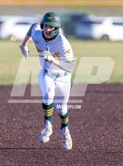 Thumbnail 2 in Seaman @ Basehor-Linwood photogallery.