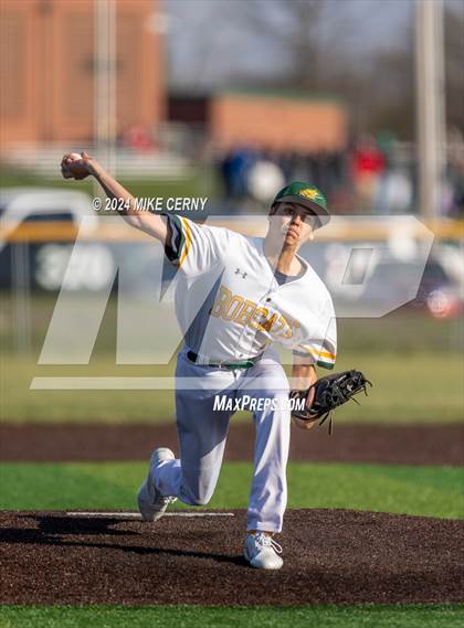 Thumbnail 1 in Seaman @ Basehor-Linwood photogallery.