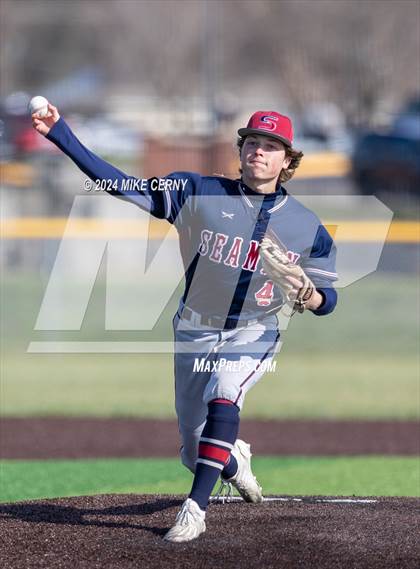 Thumbnail 1 in Seaman @ Basehor-Linwood photogallery.