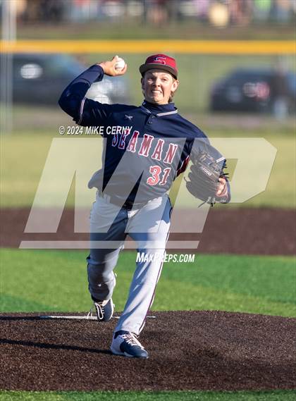 Thumbnail 2 in Seaman @ Basehor-Linwood photogallery.