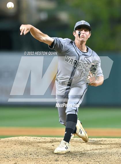 Thumbnail 3 in Troy vs. Fullerton photogallery.