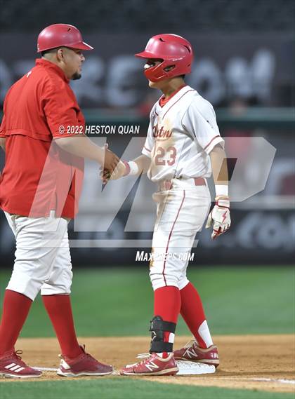 Thumbnail 2 in Troy vs. Fullerton photogallery.