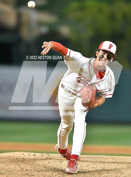 Thumbnail 3 in Troy vs. Fullerton photogallery.