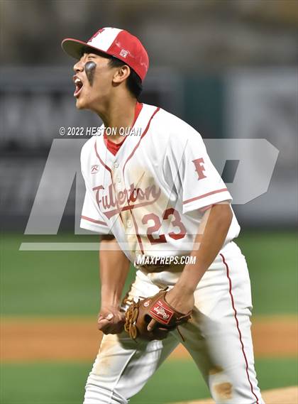 Thumbnail 1 in Troy vs. Fullerton photogallery.